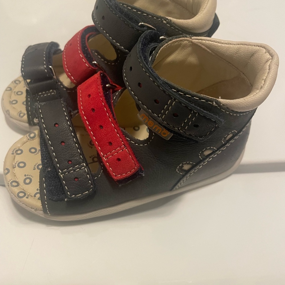 Memo orthopedic sandals